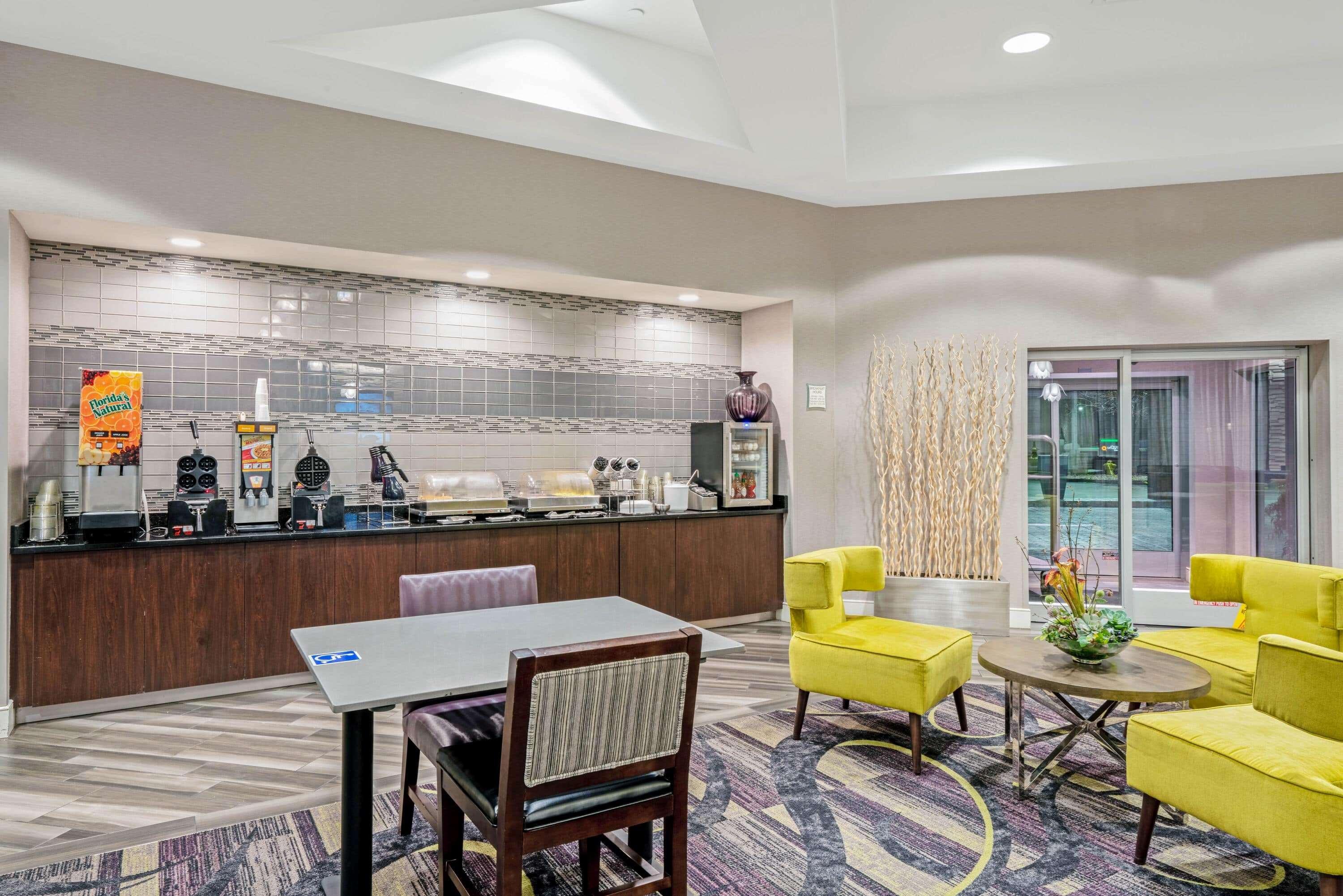La Quinta By Wyndham Orem University Pwy Provo Exterior photo